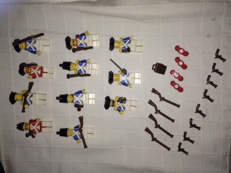 Lego set personaggi Gendarmi, Pirati e Oropacos Img_6117