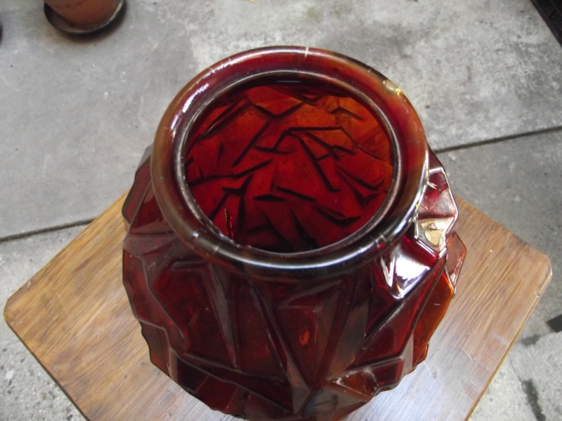 vase art déco verre couleur rubis Dscf1831