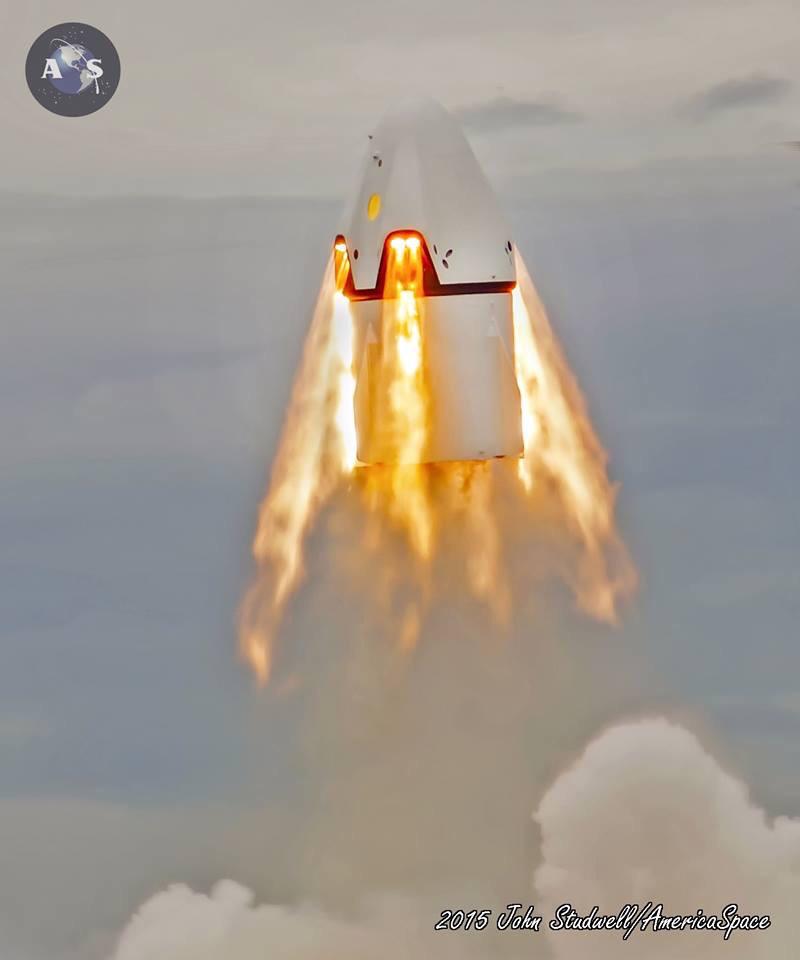 Vaisseau Dragon (SpaceX) - actualités et développement - Page 4 3_210