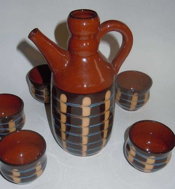 "Troyan pottery" Bulgarie probable Dscn8210