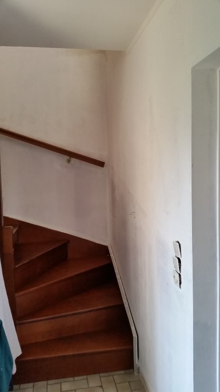 [lilou52] Conseils repeindre un escalier en bois foncé verni 14254710