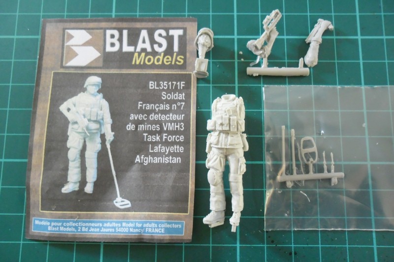 Opération "Serval" figurines Blast Model Décals FFMSC Prod. 1/35 (trio terminé) Fig110