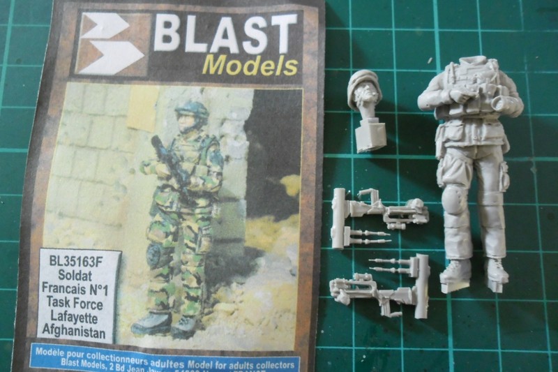 Opération "Serval" figurines Blast Model  Décals FFMSC Prod. 1/35 (trio terminé)  Fig310