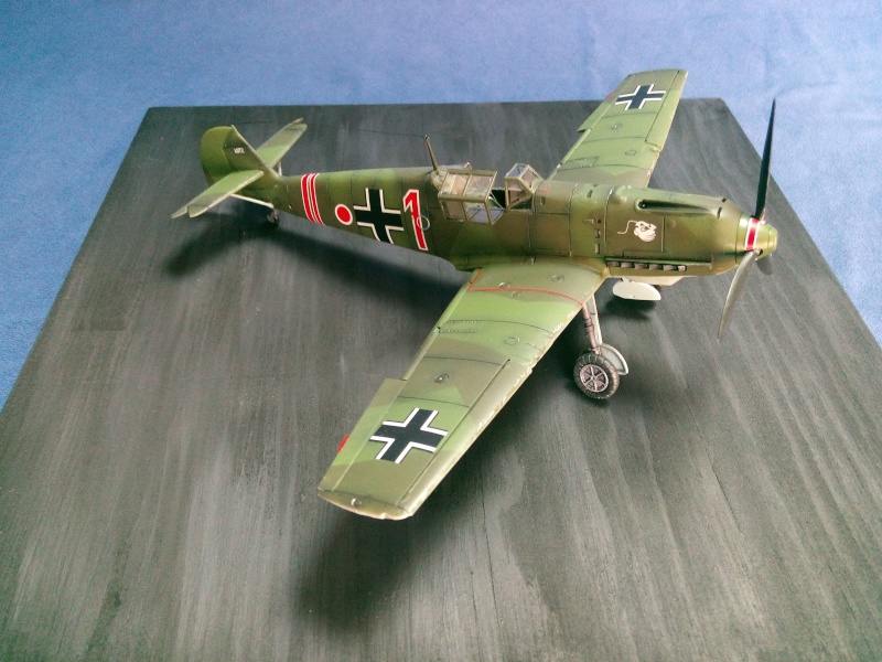 BF 109 E1 - Oberleutnant Hannes Trautloft 2./JG77 - Airfix 1/48 Bf109_11