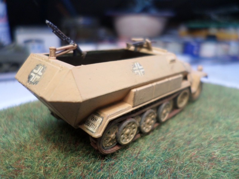 ( MATCHBOX  1/76 )    Sd Kfz 251 Ausf B Sam_5625