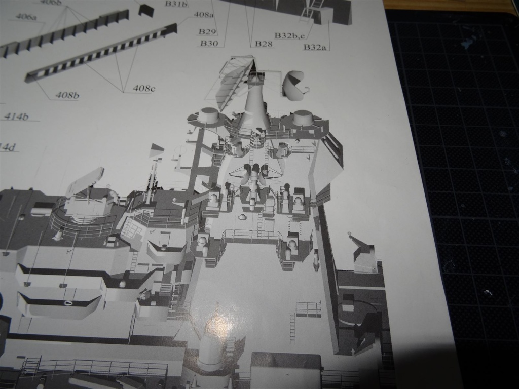 Sowj Atomschlachtkreuzer Pjotr Weliki 1:200 Oriel-Verlag fertig gebaut von Uwe G - Seite 9 Dsc00710