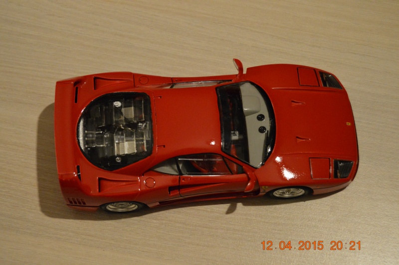 Ferrari F40 Tamiya. - Page 2 Dsc_0140