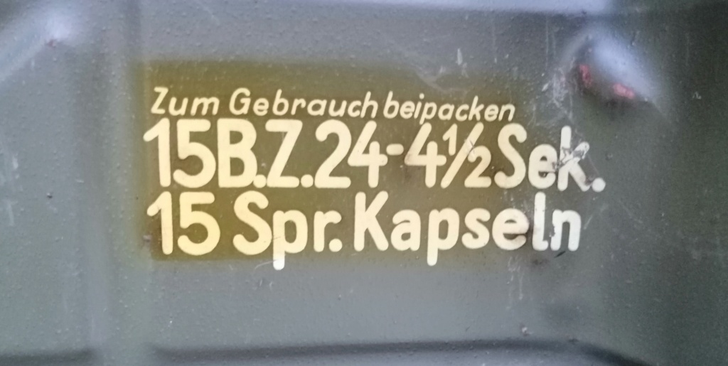 Identification/estimation caisse grenade allemande C711