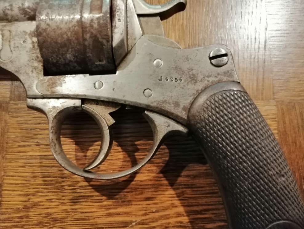 Revolver 1873 Rev710