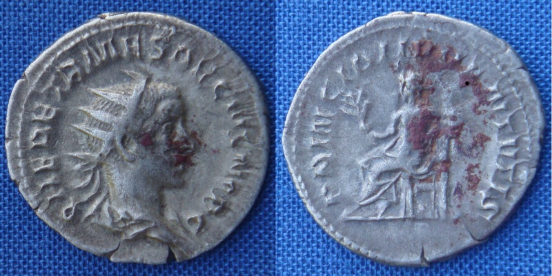 antoninien Herennius Etruscus Dsc03910