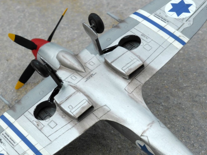 [Hobby Craft] Seafire XV Supermarine rénové en Spitfire MkIX Israeli Air Force 1949 - FINI - Page 2 Superm45