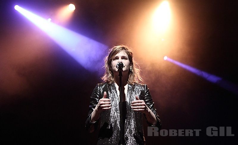 CHRISTINE & THE QUEENS - Queen of Pop. - Page 7 9o6710