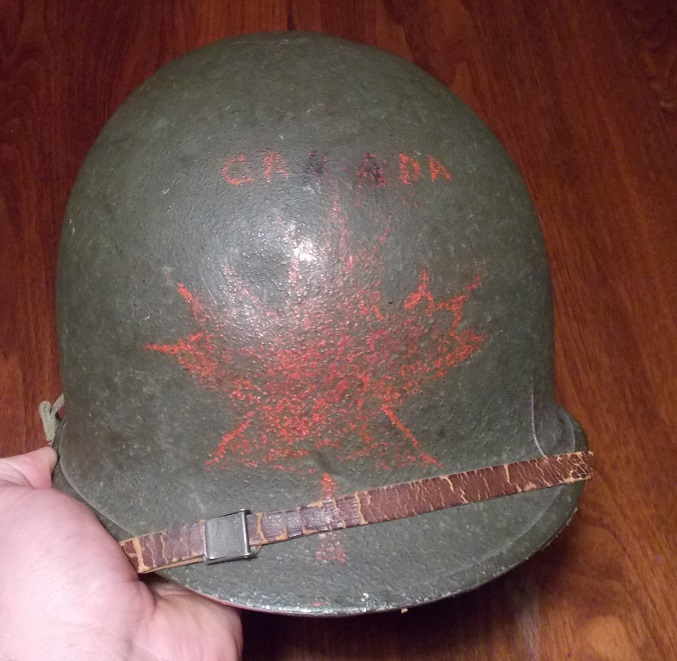Lets see your favorite worn Canadian/Commonwealth helmets with nice aged patina - Page 2 Can110