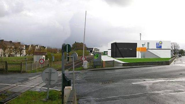 ST POL DE LEON : Déconstruction de la gare ferroviaire  Diverg10