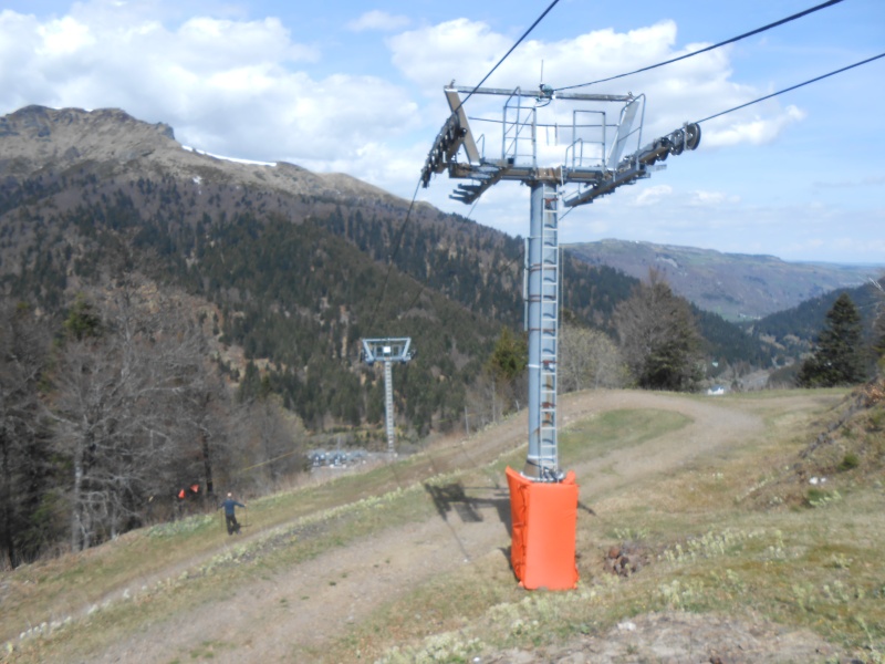 Remplacement du télésiège Masseboeuf Travaux Le Lioran 2015 Dscn2512