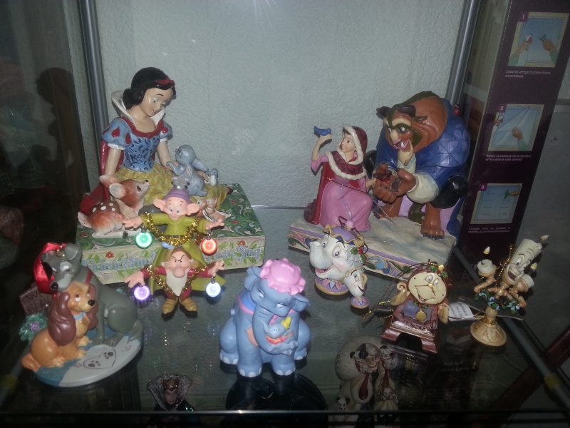 Collection de christel (figurines, snowglobes, assiettes et bientôt animator et puzzles^^) Wp_20119