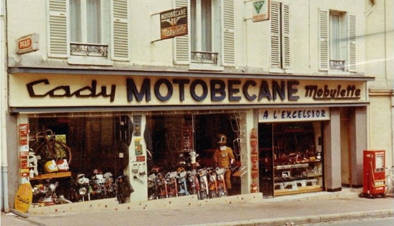 Vieux magasins de motos...... - Page 2 Agence11