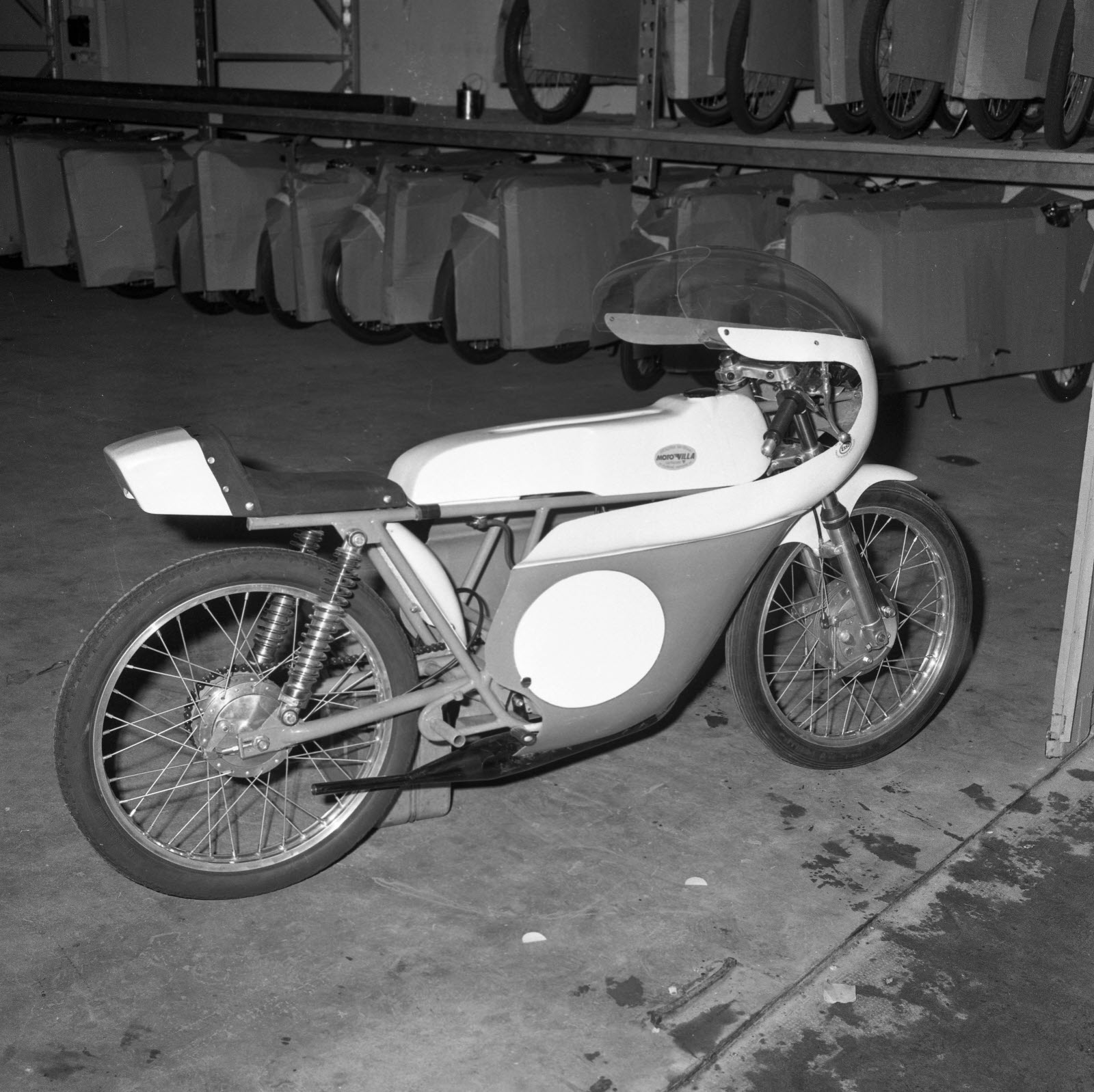 Motos à Lyon dans les années 70 Moto-v10