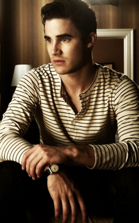 Darren Criss (Blaine Anderson - Glee) 0822