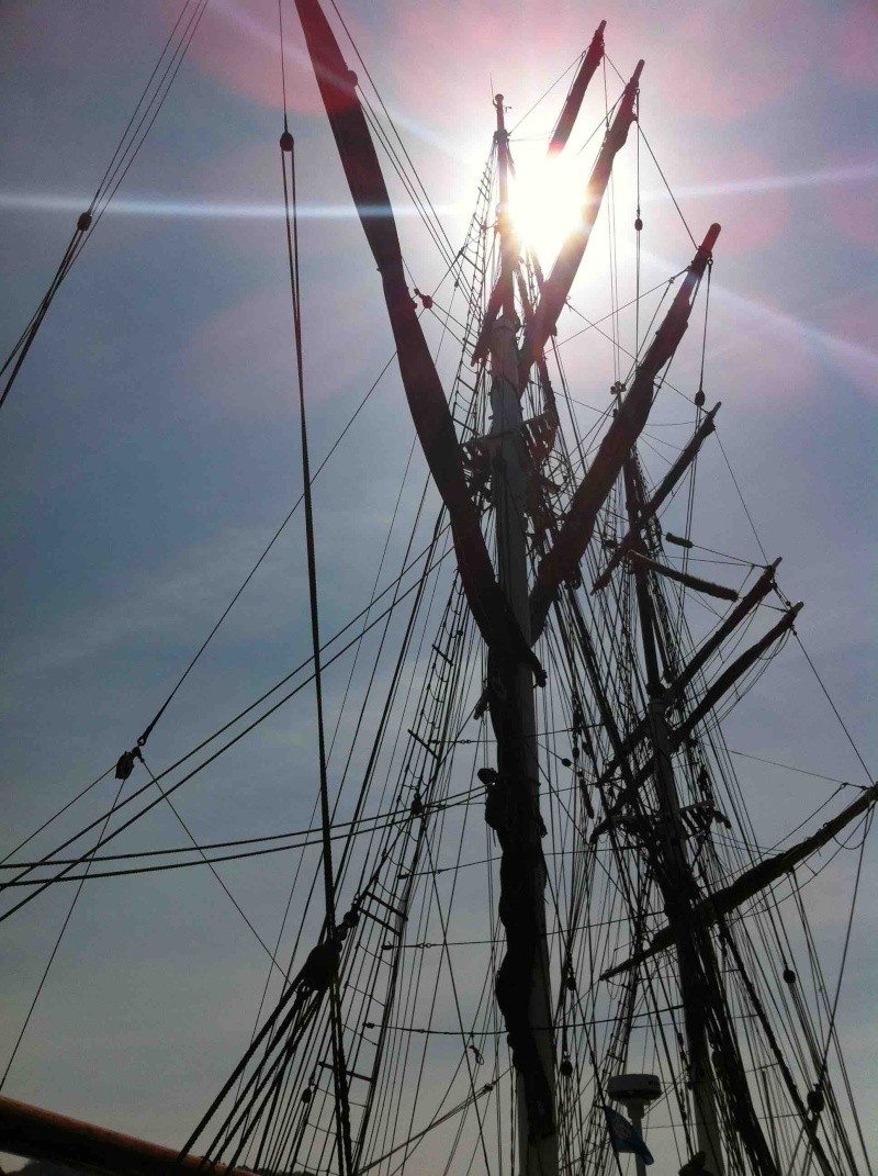 Maman, les bateaux ont-ils des jambes ? 0612