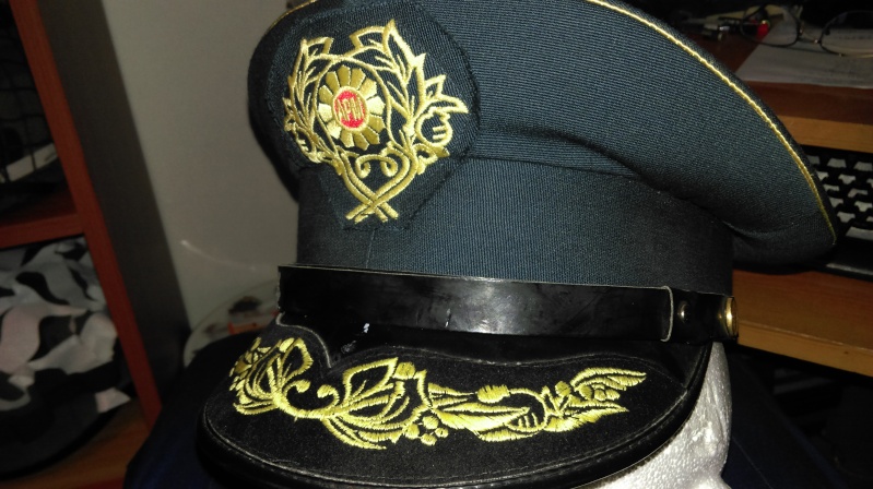 Macedonian officer visor cap Imag1015