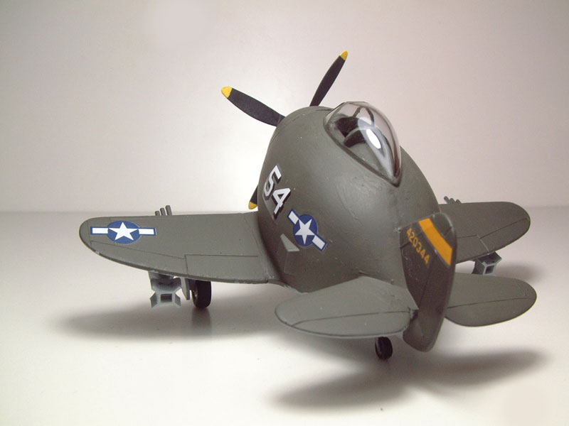 P-47 THUNDERBOLT 1/72 Hasegawa  Finie-12