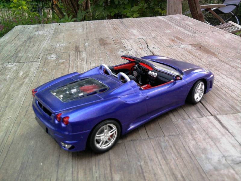 Revell Ferrari F-430 Spider 1:24 18_11