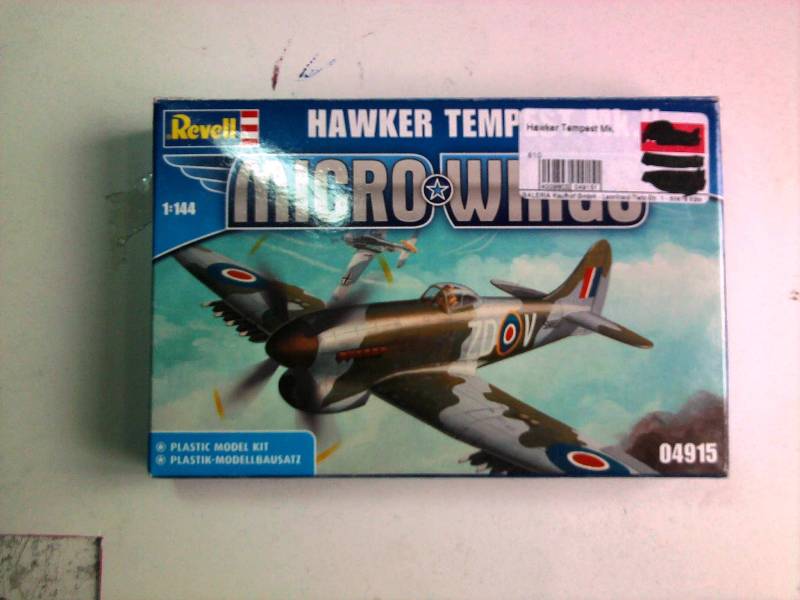 Revell Hawker Tempest 1:144 Foto4419