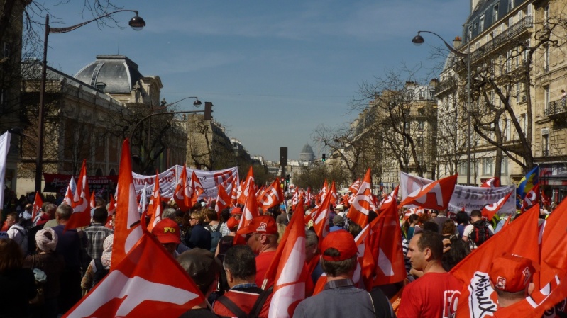 Évolution démocratique et civique - Página 2 Presen10