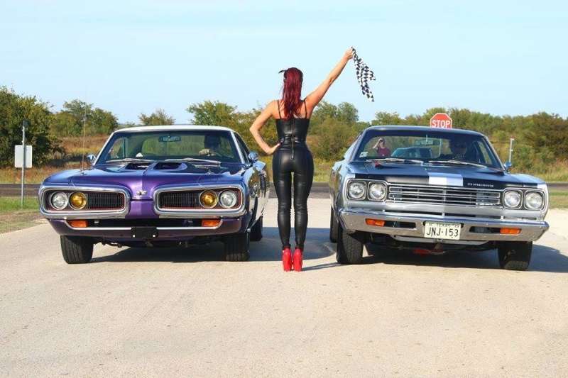 More Mopar babes (sexy) - Page 18 Apr15_10