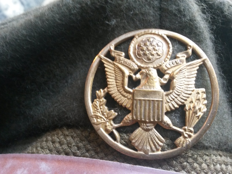 Casquette officier US 1944 drôle d'insigne ! 20150418
