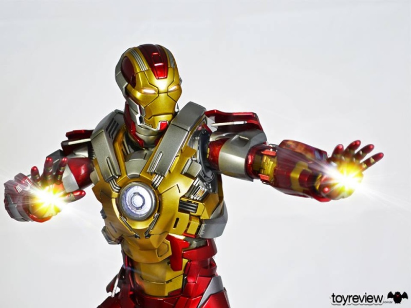 [Foto Review] Iron Man Mark XXXVII "Heartbreaker" | 1/6 – Hot Toys [Foto Review] 10311710