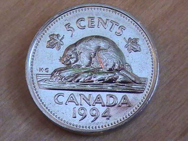 1994 - Dommage au Coin à l'Avers (Obv. Die Damage) 00211