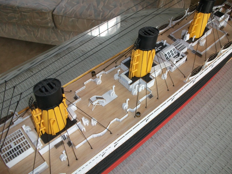 RMS TITANIC 1/200 MANTUA MODEL Dscf0527