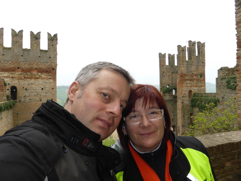 25-04-2015 mini gita a Castell'Arquato (PC) P1020821