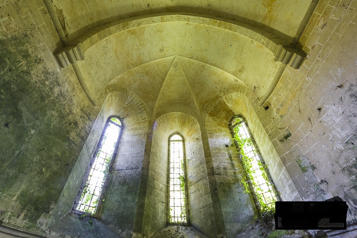 Abbaye des Moulineaux - Poigny la Forêt Abside11