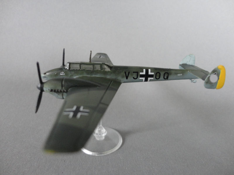 Me 110 von Academy/Minicraft in 1:144 J_08111