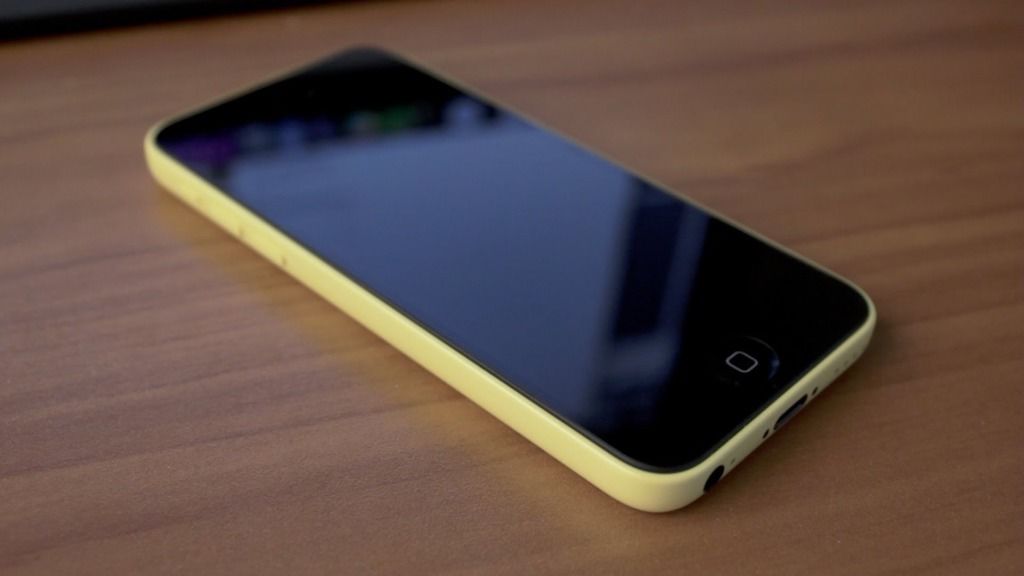 iPhone 5C 8G yellow q.tế hàng châu âu bán/giao lưu 411
