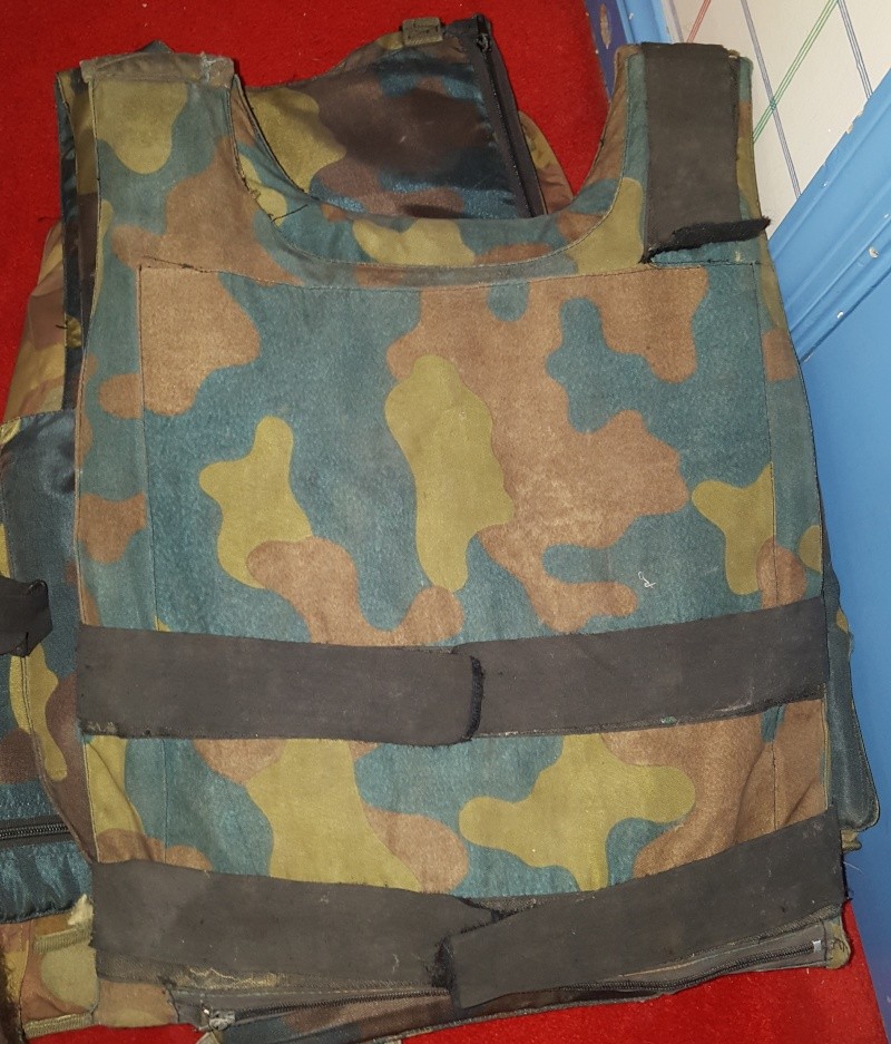 Italian Flak Vests / Body Armor 20150515