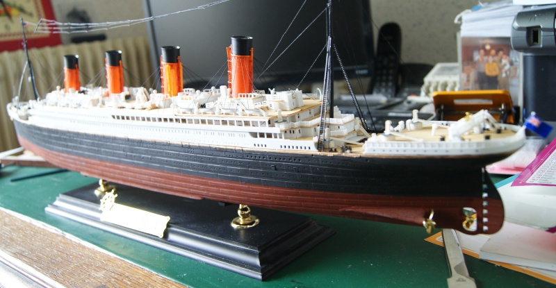 R.M.S Titanic 1/400 Academy Dsc03911