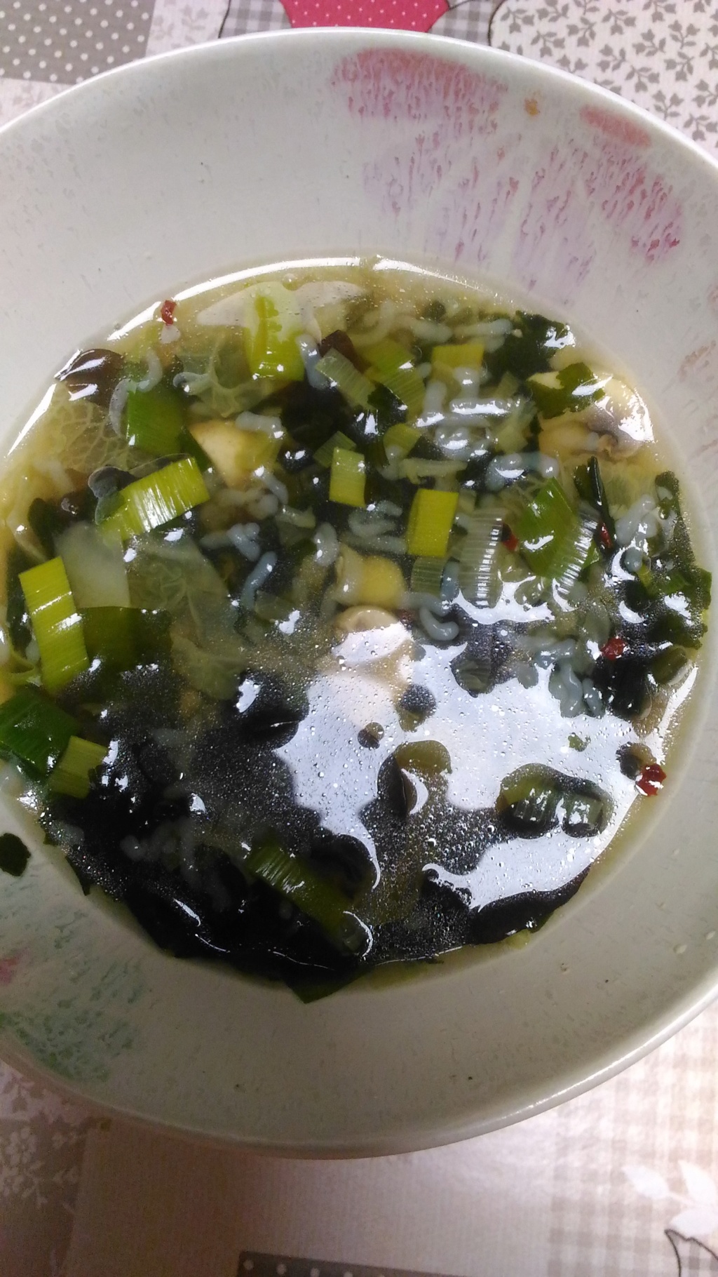 Soupe asiatique,faible en glucides. P_202013