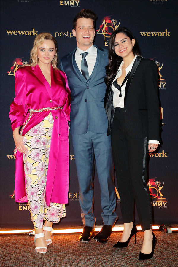 emmy - Молодые и Дерзкие 46th Annual Daytime Creative Arts Emmy Awards D5soms10