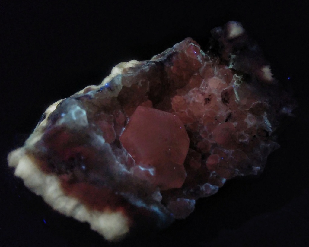 Colección de Minerales Fluorescentes - Página 5 Fullsi11