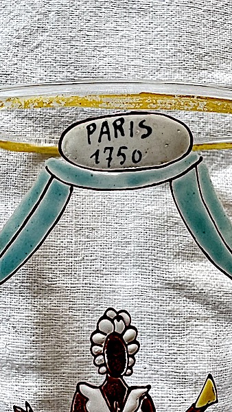 verre émaillé artiste PARIS 1750 Img_8412