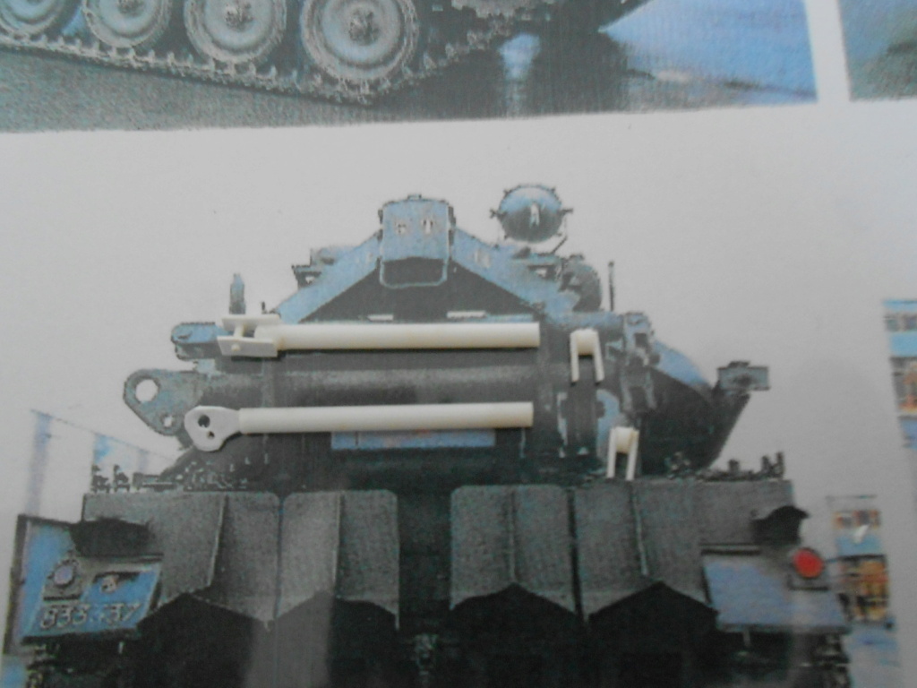 [GASO LINE] AMX-13 dépannage 1/48ème Réf 50731K Dscn0624