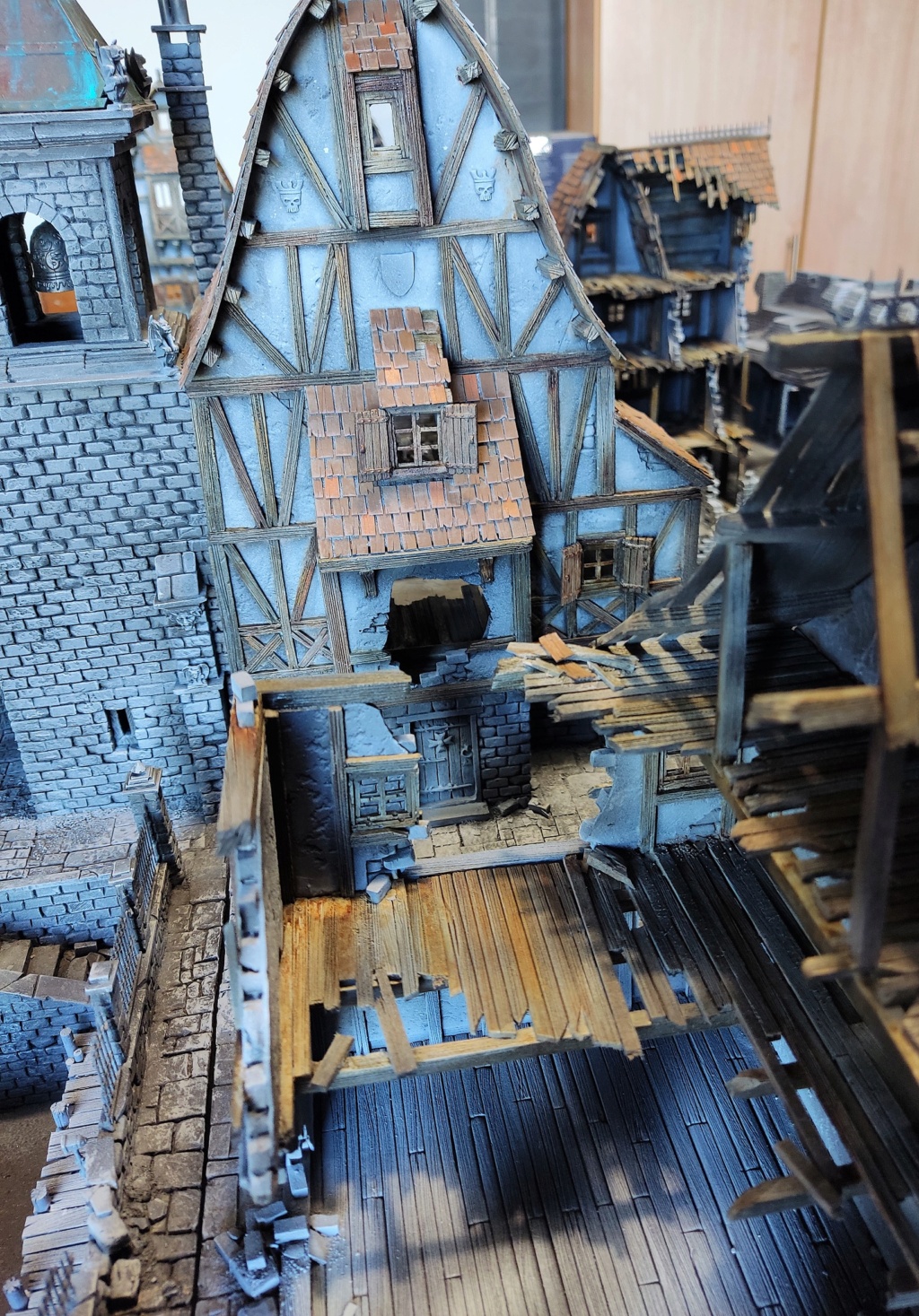 My project on Mordheim Table.  - Page 2 Img_2026