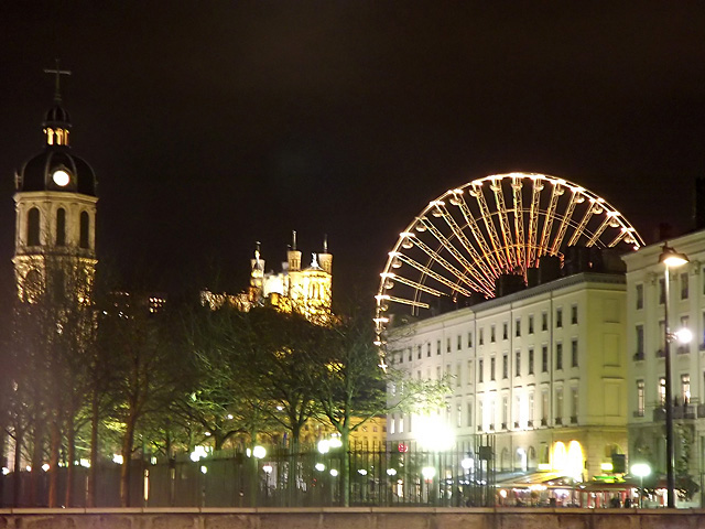 La discussion pour le concours photo de décembre 2022: Les lumières de la ville - Page 4 Lyon210