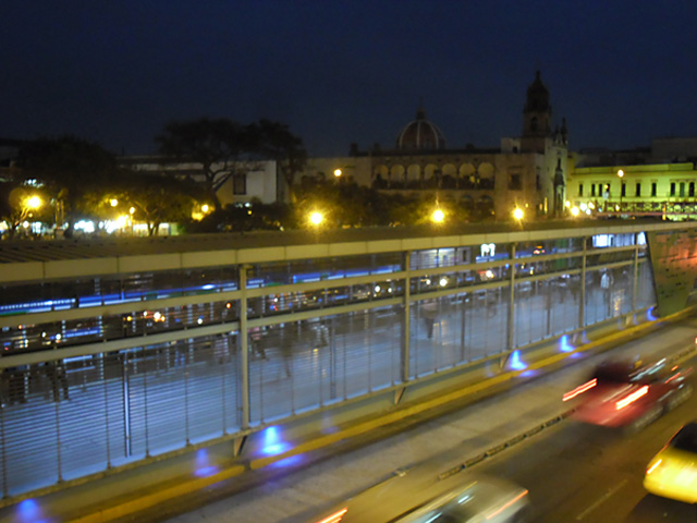 La discussion pour le concours photo de décembre 2022: Les lumières de la ville Sam_3310