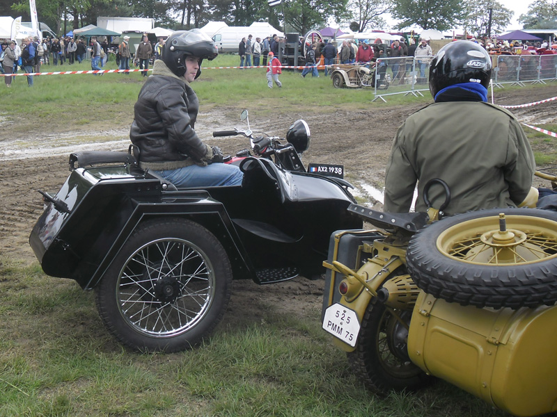 Fil parallèle concours photo février 2024 : Ça roule, ma poule Sam_4012