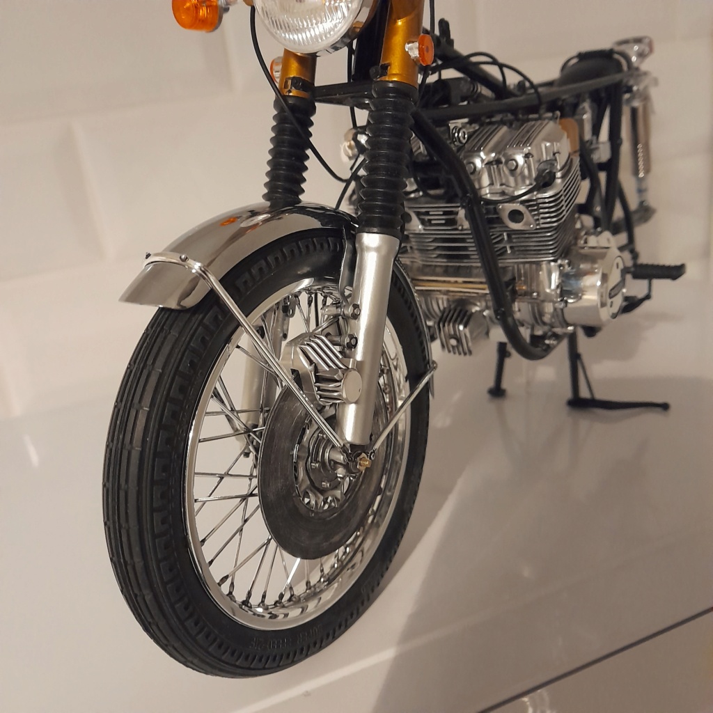 1/6 Honda cb 750 four Tamiya - Page 6 20230314